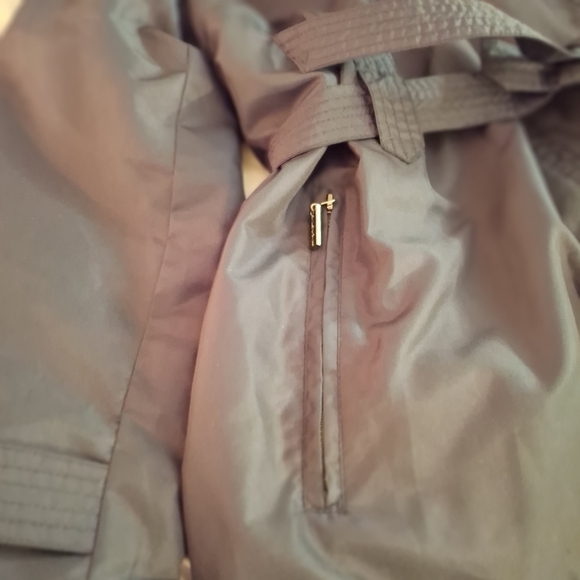 Weather Tamer Women's Black Water Resistant Utility Jacket - Picture 8 of 8